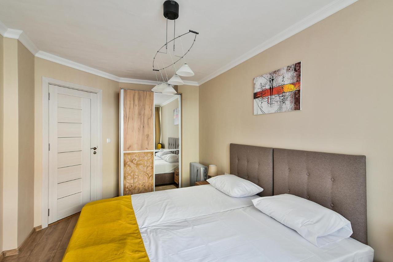 Top Location Flats In Varna Ngoại thất bức ảnh